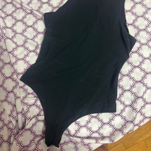 SKIMS Tops - authentic skims bodysuit